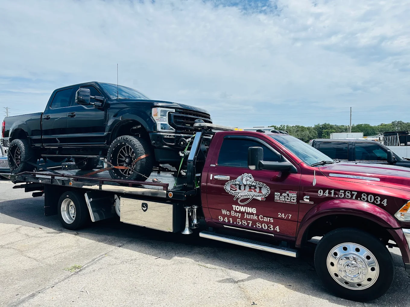 Emergency Towing Venice FL